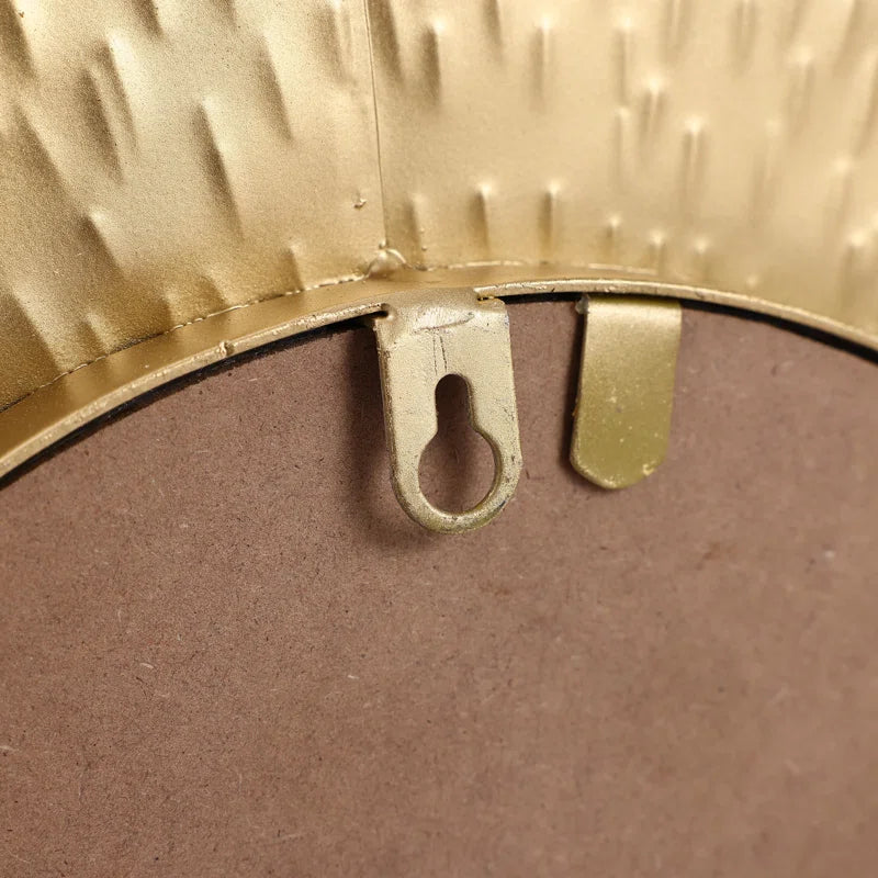 Mikaylee Metal round Mirror